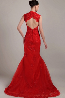 Keyhole Back Full Length Red Lace Mermaid Wedding Gown 