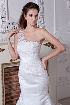 One Shoulder Lace Trumpet Bridal Gown