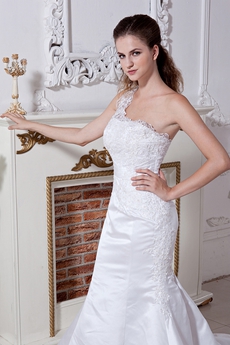 One Shoulder Lace Trumpet Bridal Gown