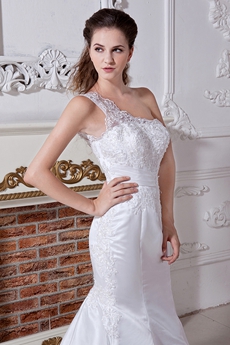 One Shoulder Lace Trumpet Bridal Gown