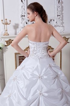 Embroidered Strapless Ball Gown White Taffeta Wedding Dress 2016