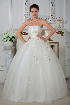 Lovely Strapless Tulle Ball Gown Quinceanera Dress With Bowknot 