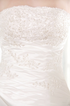 Romantic Taffeta Strapless Pick up Corset Ball Gown Wedding Dress