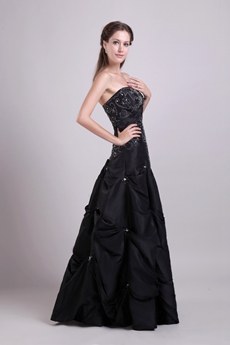 Special Puffy Floor Length Black Taffeta Quinceanera Dress 