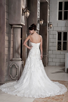 Graceful A-line Full Length Lace Wedding Dress With Beads 
