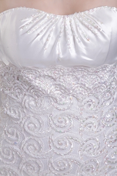 Glamour A-line Full Length Lace Wedding Dress Corset Back 