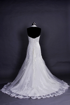 Qualified Halter Sheath Mermaid Lace Wedding Gown 