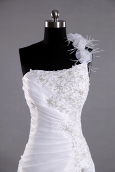 Beautiful White Organza One Shoulder Sheath Wedding Dresses 