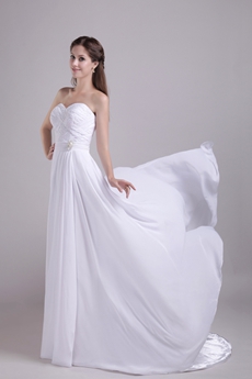 Sweetheart A-line Chiffon Wedding Dress For Plus Size Women 