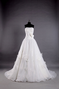 Dipped Neckline Organza Princess Wedding Dress 