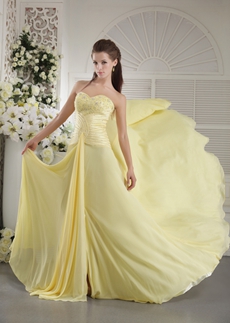 Charming Sweetheart A-line Yellow Chiffon Prom Dress Corset 