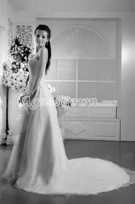 Modest strapless A-line Ivory Organza Wedding Dress 