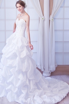 Dazzling Sweetheart Taffeta Embroidery Rosette Wedding Dress 2016