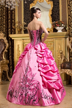 Colorful Black And Hot Pink Sweet 15 Dress With Embroidery 