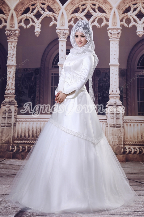Fashionable Long Sleeves Embroidered Beads Muslim Wedding Dress 