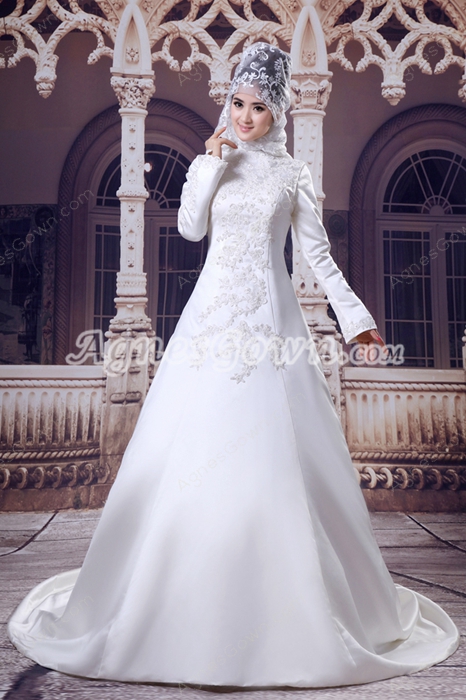 Traditional Full Sleeves Satin Muslim Wedding Gown With Appliques 