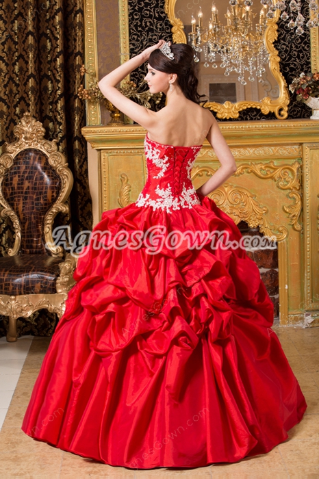 Beautiful Sweetheart Ball Gown Red Taffeta Quinceanera Dress With White Appliques 