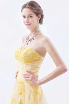 Pretty Sweetheart Pale Yellow Organza Princess Quinceanera Dress 