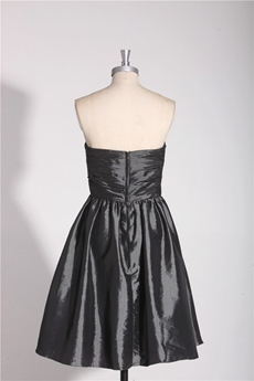 Sweetheart A-line Short Length Black Homecoming Dress 