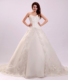 Fairytale V-Neckline Ball Gown Floor Length Wedding Dress With Lace Appliques 