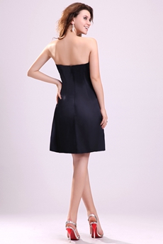 Mini Length Sweetheart Neckline Black Cocktail Dress 