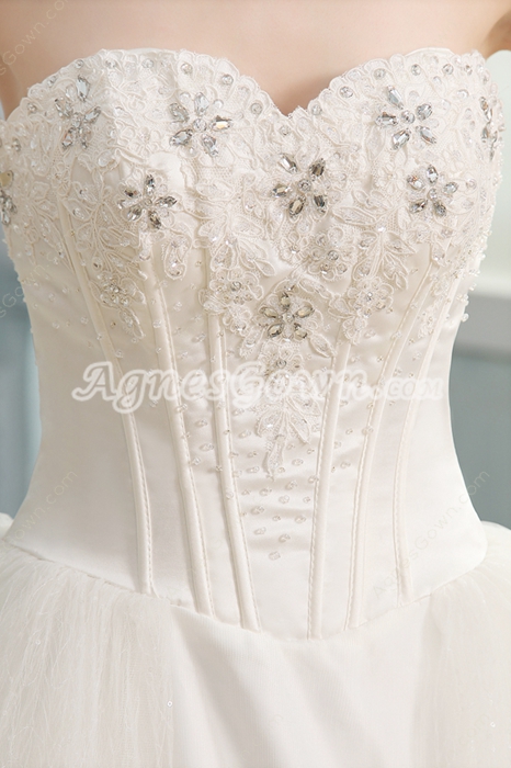 Brilliant Sweetheart Neckline Ball Gown Ivory Bridal Dress With Lace Appliques 