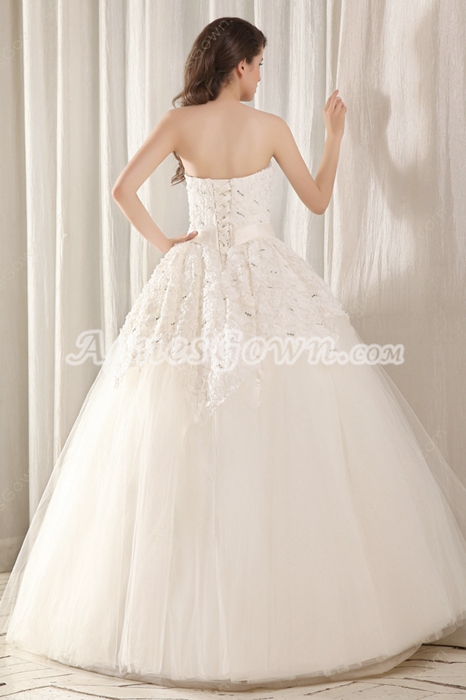 Sassy Strapless Ball Gown Full Length White Tulle Quinceanera Dress With Daisy Appliqued 