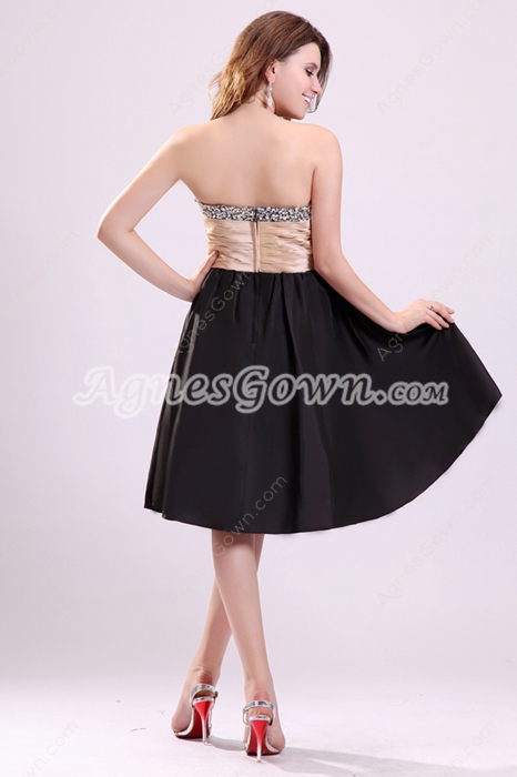 Gorgeous Sweetheart Knee Length Black Homecoming Dress With Rhinestones 