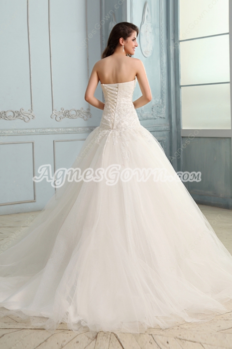 Flattering Strapless Dropped Plus Size Wedding Dress With Lace Appliques 