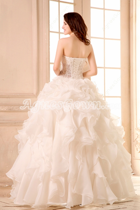 Luxurious Sweetheart Neckline Ball Gown Ruffled Organza Wedding Dress With Lace Bodice 