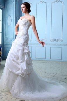 Taffeta And Tulle A-line Vintage Wedding Gown 2016