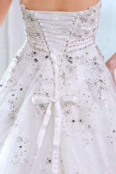 Luxurious Sweetheart Princess Wedding Dress With Heavy Stones 
