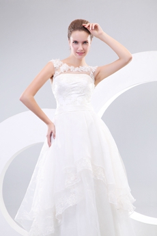 Scoop Neckline Tulle Princess Wedding Dress 