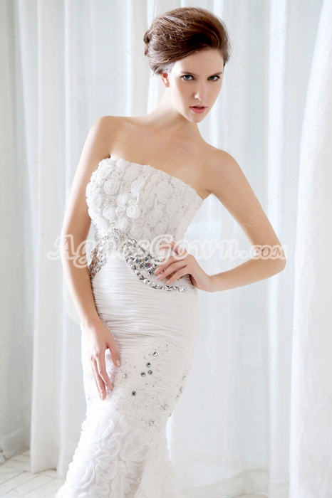 Luxurious Strapless Trumpet/Mermaid Floral Wedding Dress 