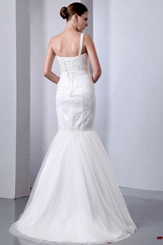 Retro One Straps Trumpet/Mermaid Wedding Gown With Lace 