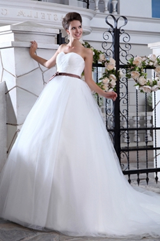 Noble White Plain Tulle Princess Wedding Dress 
