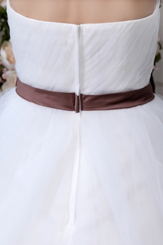 Noble White Plain Tulle Princess Wedding Dress 