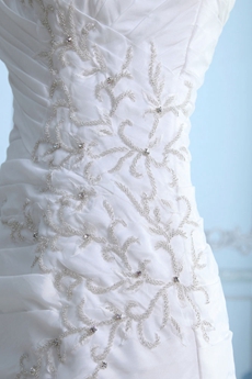 Noble V-neckline A-line Taffeta Wedding Dress