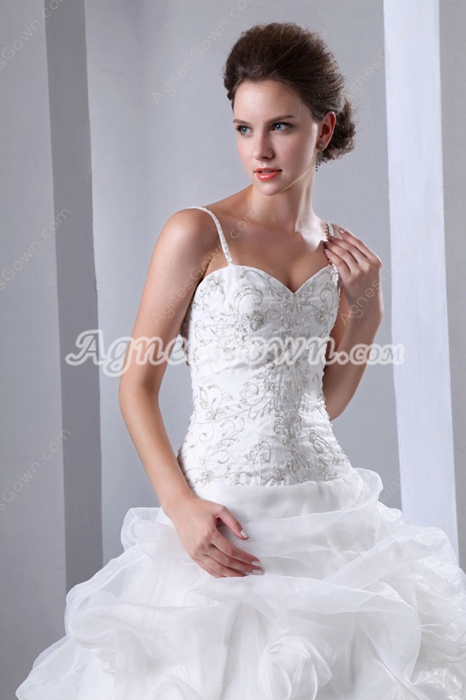 Classic Organza Embroidery Wedding Dress With Beads 