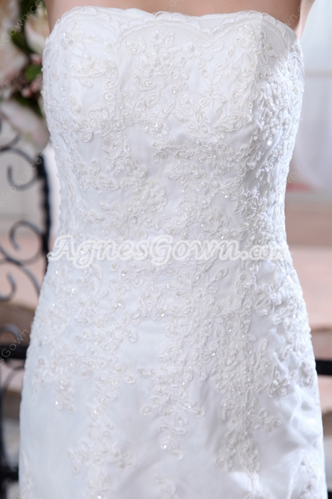 Fit-And-Flare Mermaid Lace Wedding Dress With Jeweled 
