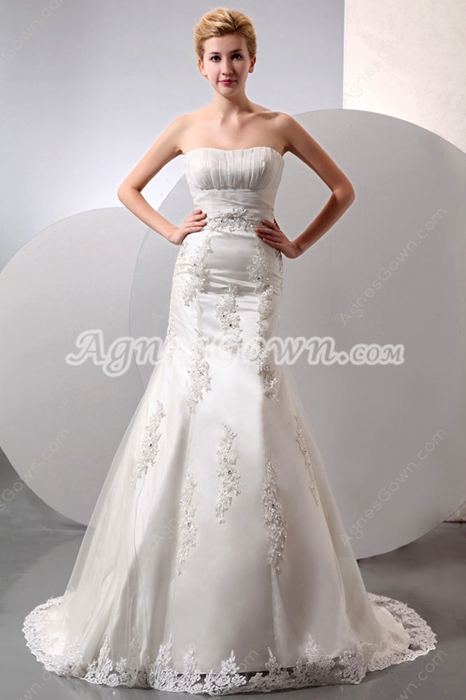 Strapless Mermaid/Fishtail Wedding Dress With Lace Appliques 