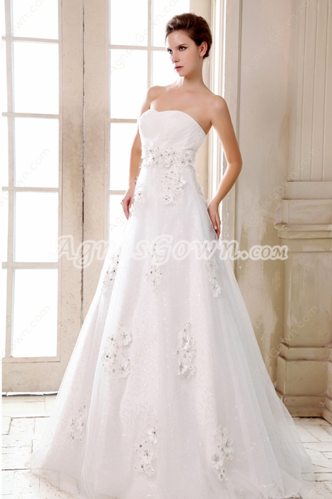 Flattering A-line Tulle Plus Size Wedding Dress With 3d Flowers 