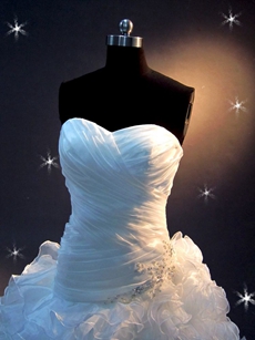 Pretty Ruffled Sweetheart Ball Gown Wedding Dress