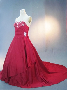 Unique Sweetheart Red Wedding Dresses with Chapel Train  