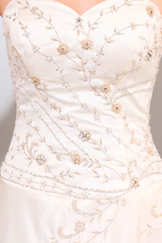 Ball Gown Satin Embroidery Wedding Dress 
