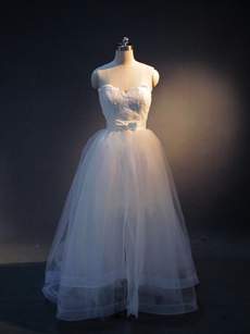 Special Mini Lace Wedding Dress with Detachable Skirt