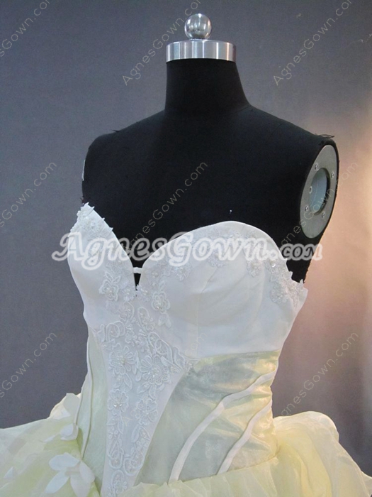 Romantic White And Champagne Organza Puffy Beach Wedding Dresses