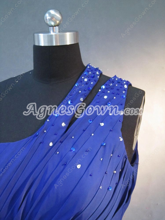 Elegant Royal Blue Maxi Graduation Dresses With Beads 