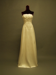 Unique Detachable Neckline And Train Wedding Dresses With Bowknot 