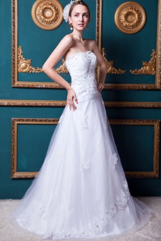 Casual Strapless Lace Bridal Dress 